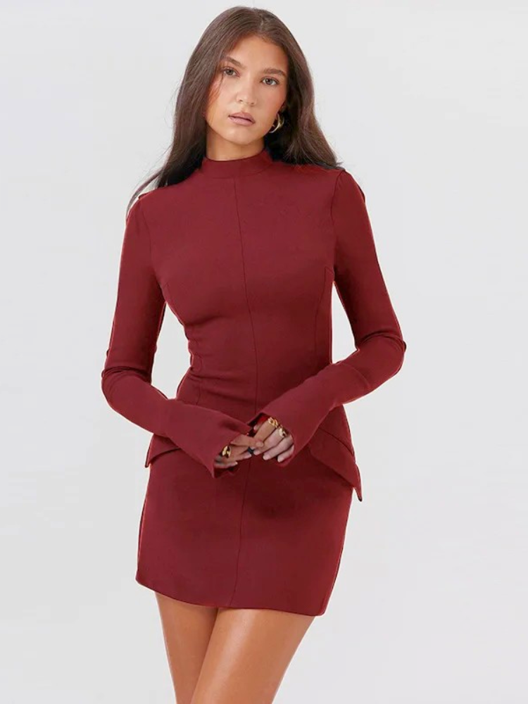 Vestido Curto Manga Longa