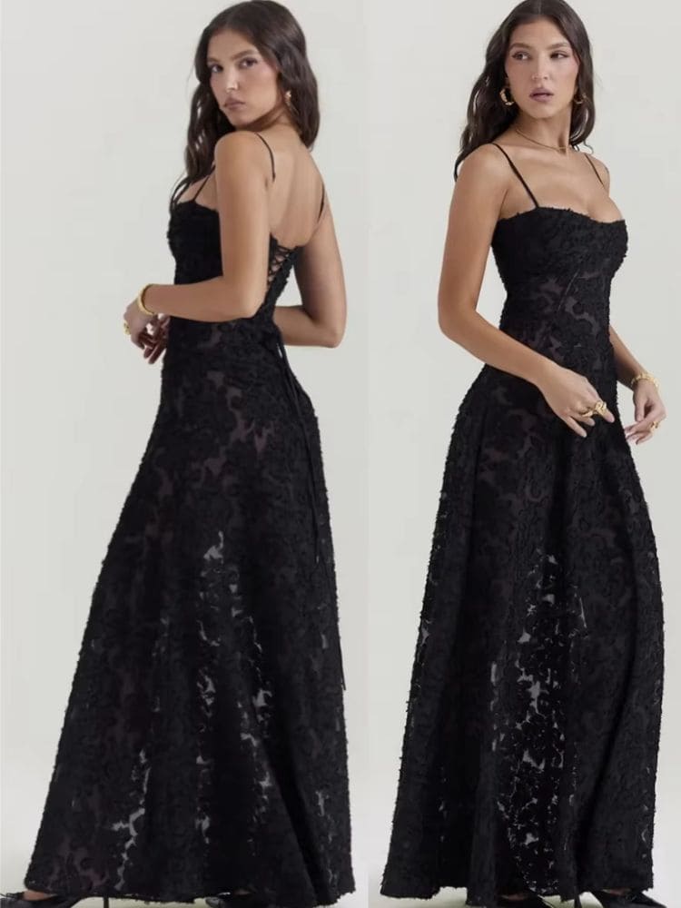 Close no debote e alças finas do vestido longo floral - Moda Origem
