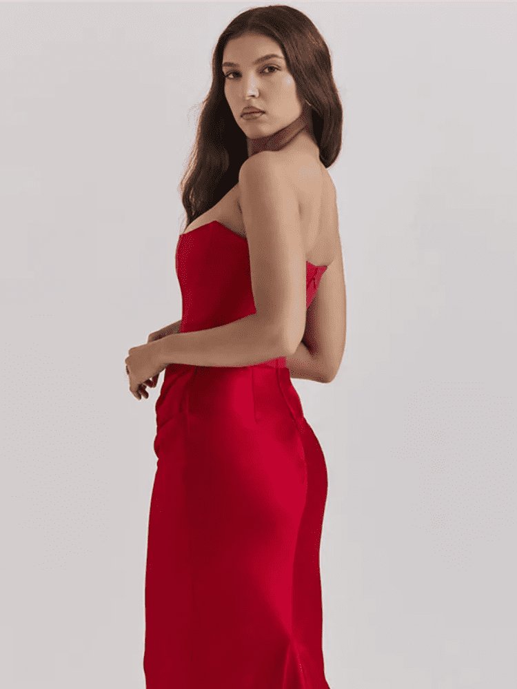 Vestido Longo Acinturado Elegante Vermelho