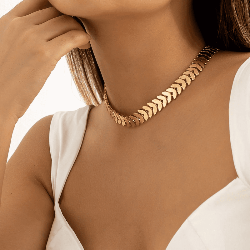 Colar Feminino Choker Elegante