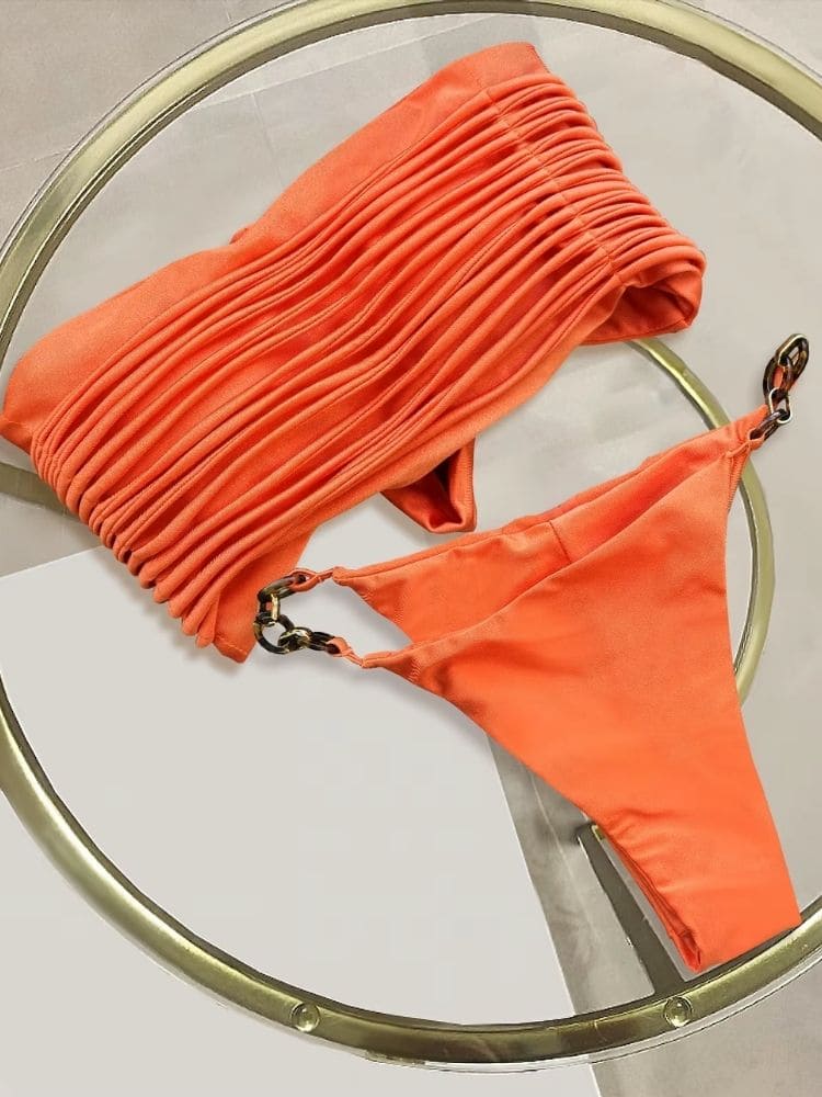 Detalhe do top reto plissado do biquíni laranja feminino, Moda Origem