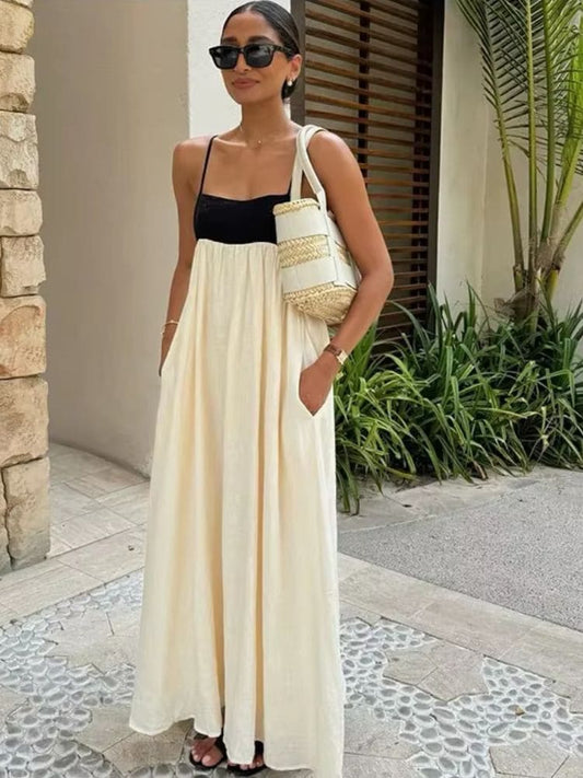 Modelo usando Vestido Longo Soltinho de Algodão da Moda Origem, visto de frente, estilo casual chic para o verão