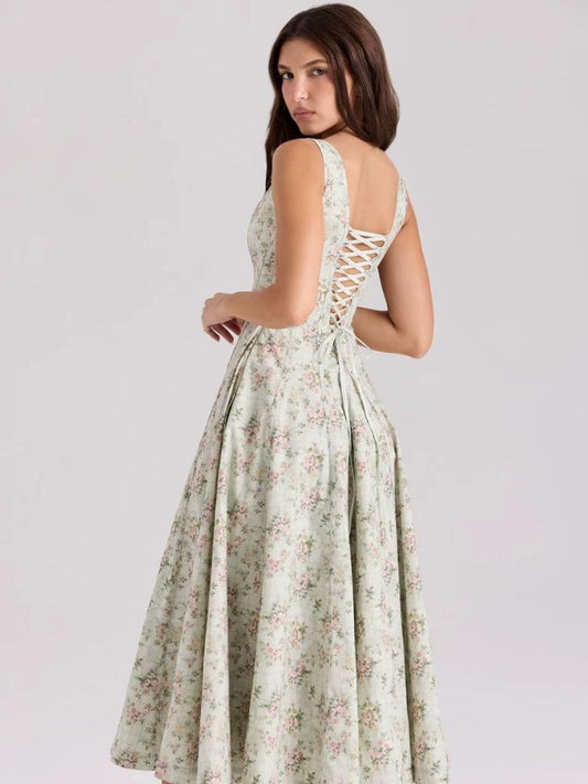 Look casual chique com vestido midi floral romântico - Moda Origem