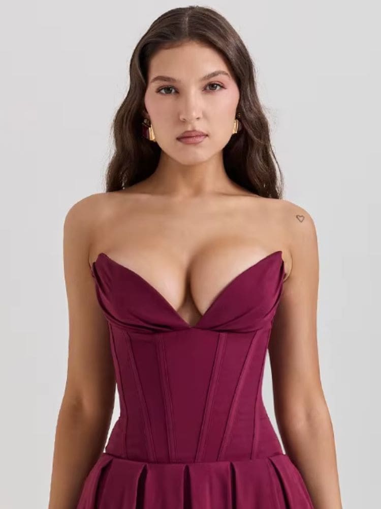 Vestido midi tomara que caia destaque em eventos Moda Origem